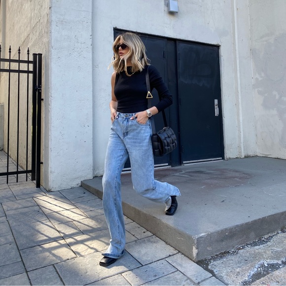 Zara one arm blouse - Picture 2 of 7